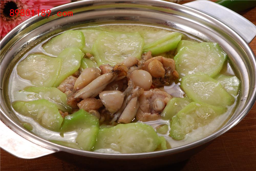 丝瓜炖田鸡